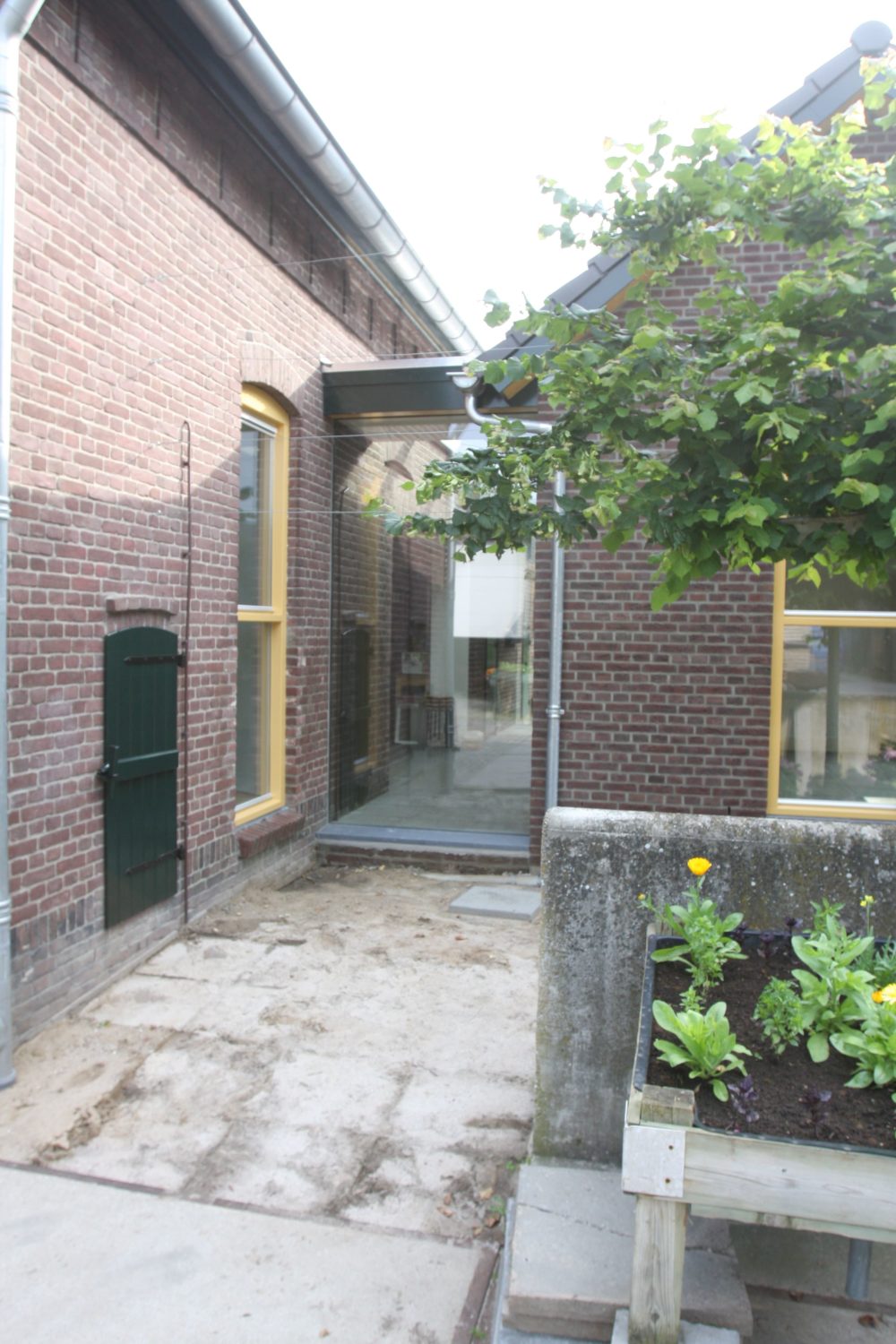 Aanbouw zorggebouw