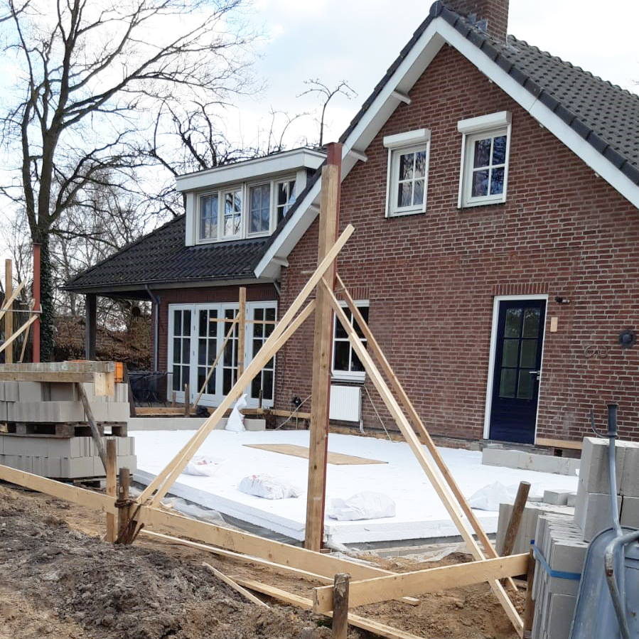 Fundering van de nieuwe aanbouw